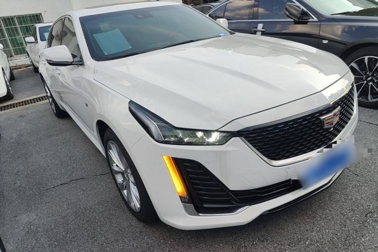 Used Cadillac CT5 2022 28T Luxury Edition Front Right 45 Deg