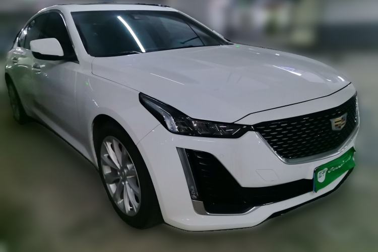 Used Cadillac CT5 2022 28T Luxury Edition Front Right 45 Deg