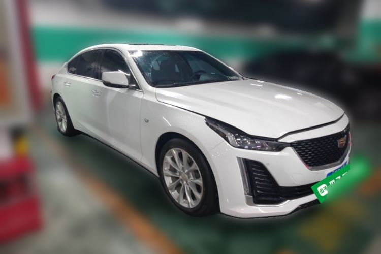 Used Cadillac CT5 2022 28T Platinum Edition Front Right 45 Deg