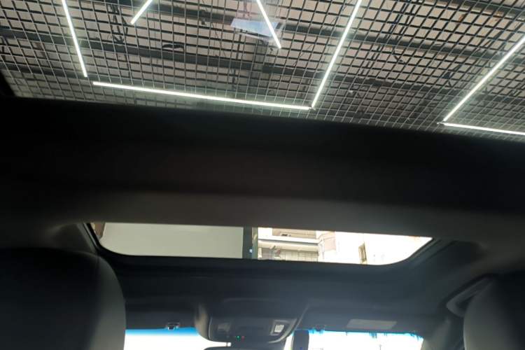 Used Cadillac CT5 2022 28T Luxury Edition Headliner