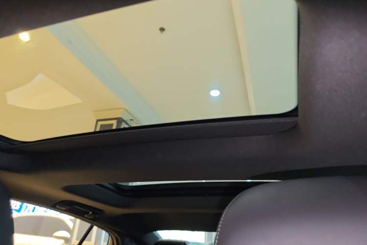 Used Cadillac CT5 2022 28T Luxury Version (Standard Edition) Headliner