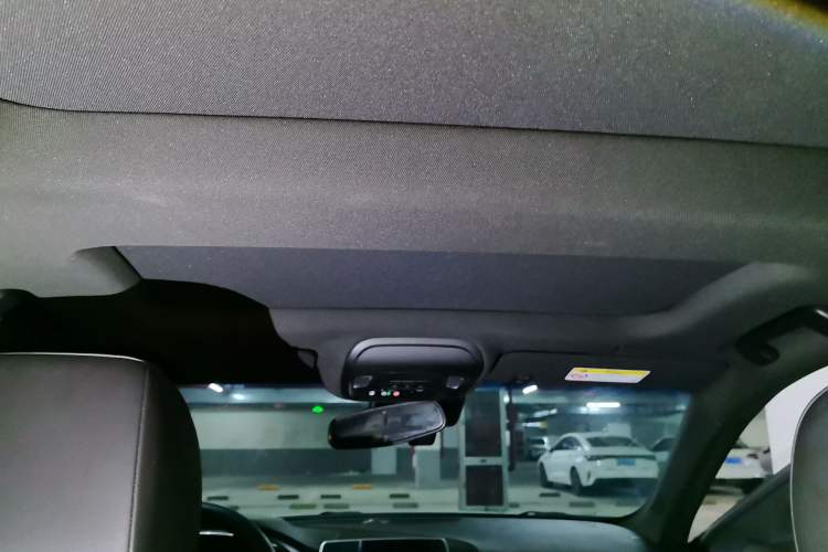 Used Cadillac CT5 2022 28T Luxury Edition Headliner