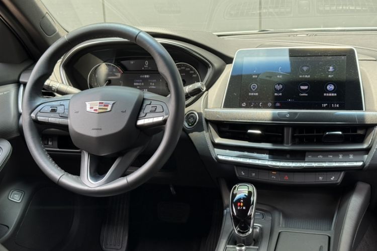 Used Cadillac CT5 2022 28T Luxury Edition Interior 1