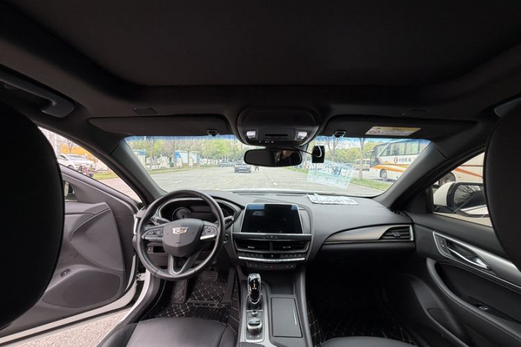 Used Cadillac CT5 2022 28T Luxury Version (Standard Edition) Interior 2