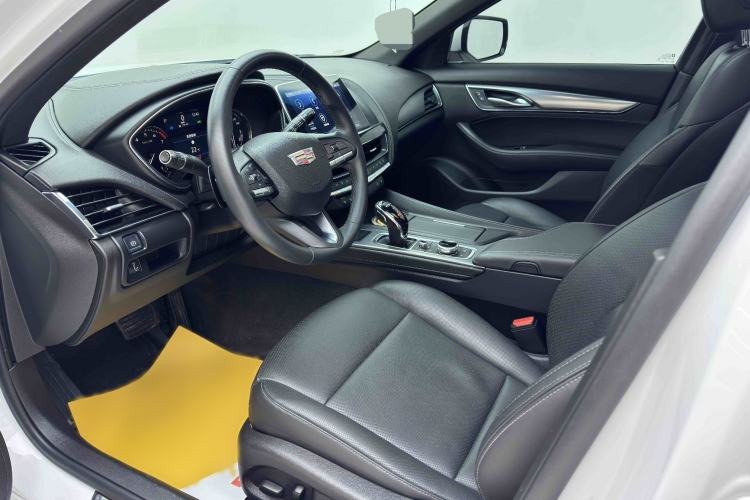 Used Cadillac CT5 2022 28T Luxury Version (Standard Edition) Interior 2