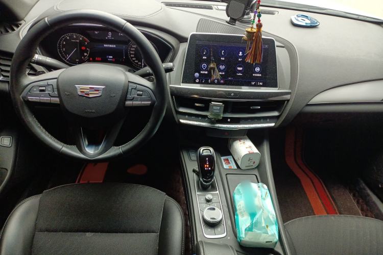 Used Cadillac CT5 2022 28T Fashion Edition Interior 2