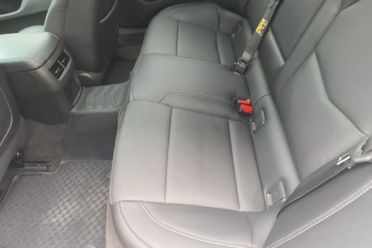 Used Cadillac CT5 2022 28T Luxury Edition Interior 4