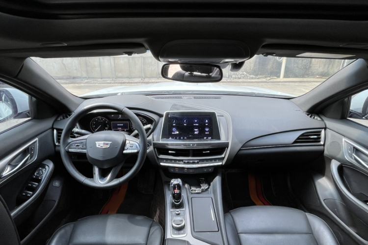 Used Cadillac CT5 2022 28T Luxury Version (Standard Edition) Interior 4