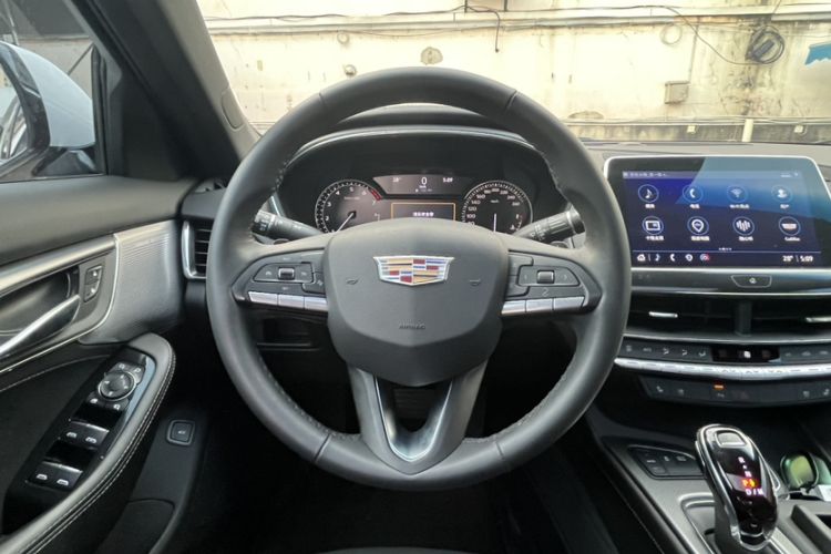 Used Cadillac CT5 2022 28T Luxury Version (Standard Edition) Interior 5