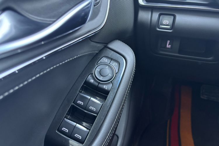 Used Cadillac CT5 2022 28T Luxury Version (Standard Edition) Interior 5