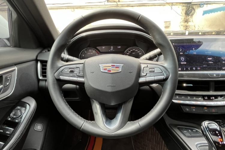 Used Cadillac CT5 2022 28T Luxury Version (Standard Edition) Interior 5