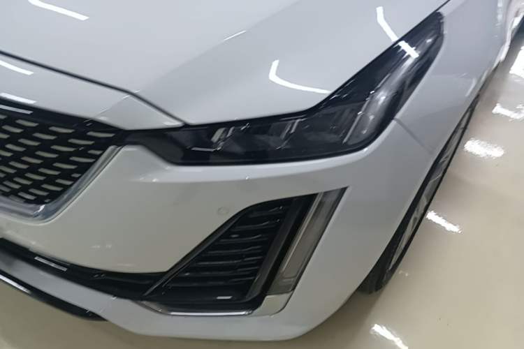 Used Cadillac CT5 2022 28T Luxury Version (Standard Edition) Left Front Headlight