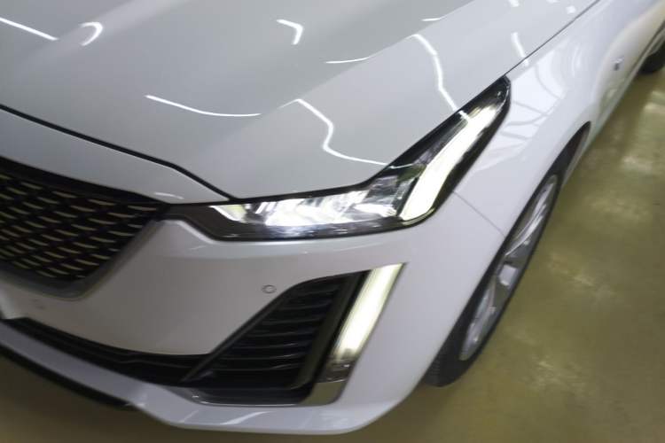 Used Cadillac CT5 2022 28T Luxury Version (Standard Edition) Left Front Headlight