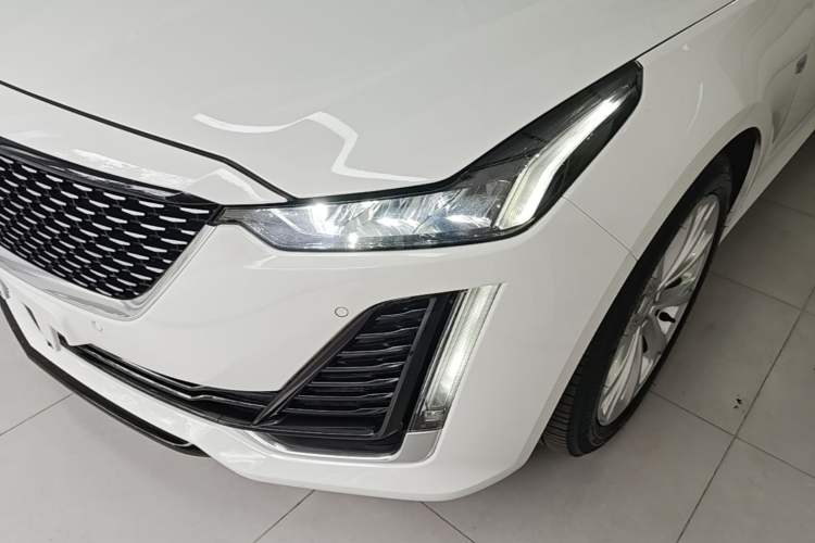 Used Cadillac CT5 2022 28T Luxury Version (Standard Edition) Left Front Headlight