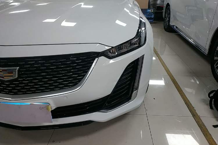 Used Cadillac CT5 2022 28T Luxury Version (Standard Edition) Left Front Headlight