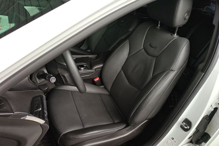 Used Cadillac CT5 2022 28T Luxury Version (Standard Edition) Left Front Seat