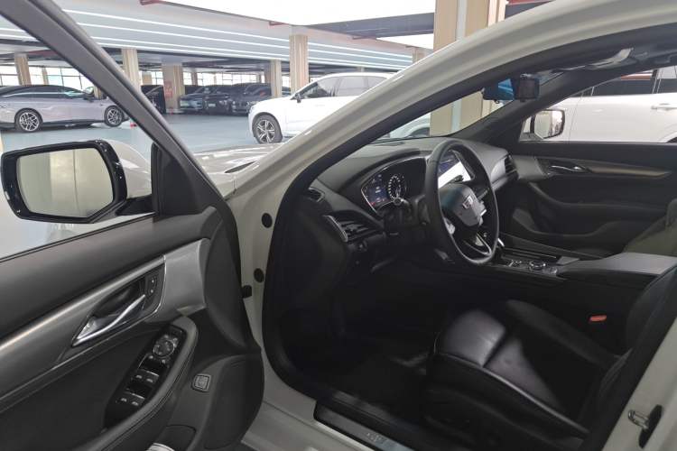Used Cadillac CT5 2022 28T Luxury Version (Standard Edition) Left Front Seat