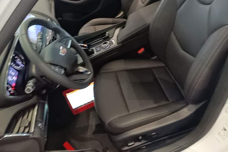 Used Cadillac CT5 2022 28T Luxury Version (Standard Edition) Left Front Seat
