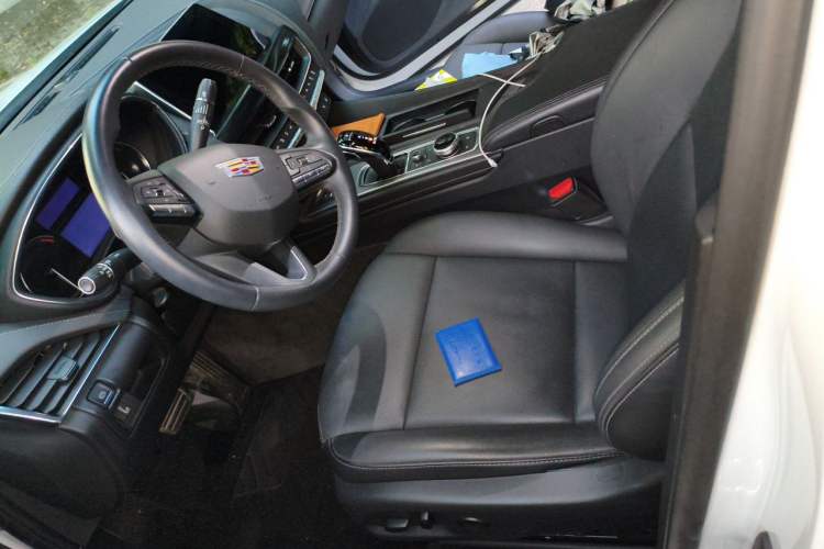 Used Cadillac CT5 2022 28T Luxury Version (Standard Edition) Left Front Seat