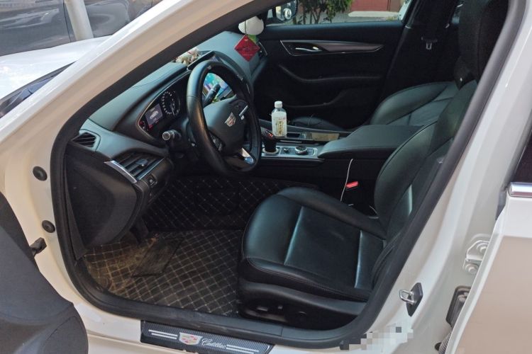 Used Cadillac CT5 2022 28T Luxury Version (Standard Edition) Left Front Seat
