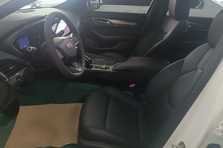 Used Cadillac CT5 2022 28T Luxury Version (Standard Edition) Left Front Seat