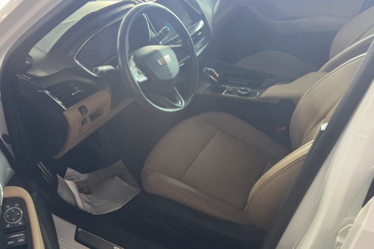 Used Cadillac CT5 2022 28T Prestige Edition Left Front Seat