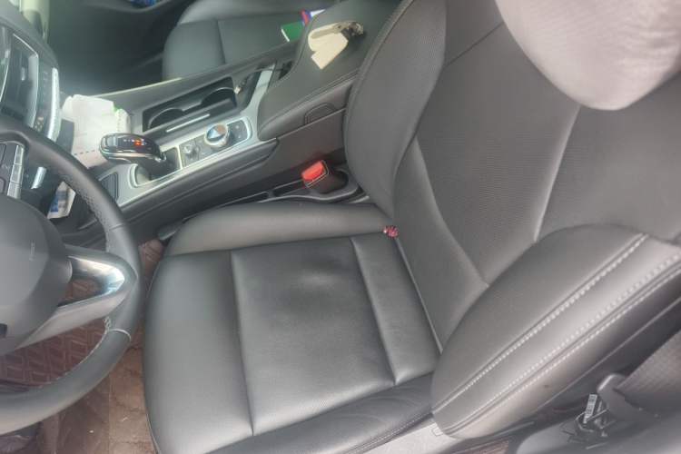 Used Cadillac CT5 2022 28T Luxury Version (Standard Edition) Left Front Seat