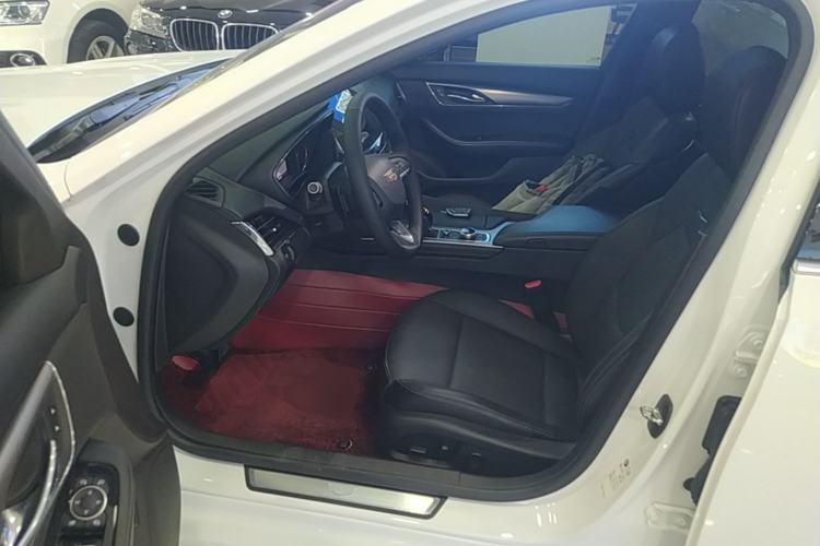 Used Cadillac CT5 2022 28T Luxury Version (Standard Edition) Left Front Seat