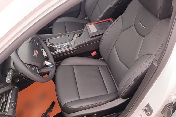 Used Cadillac CT5 2022 28T Luxury Version (Standard Edition) Left Front Seat
