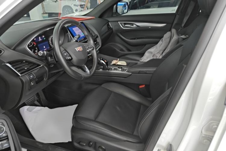 Used Cadillac CT5 2022 28T Luxury Version (Standard Edition) Left Front Seat