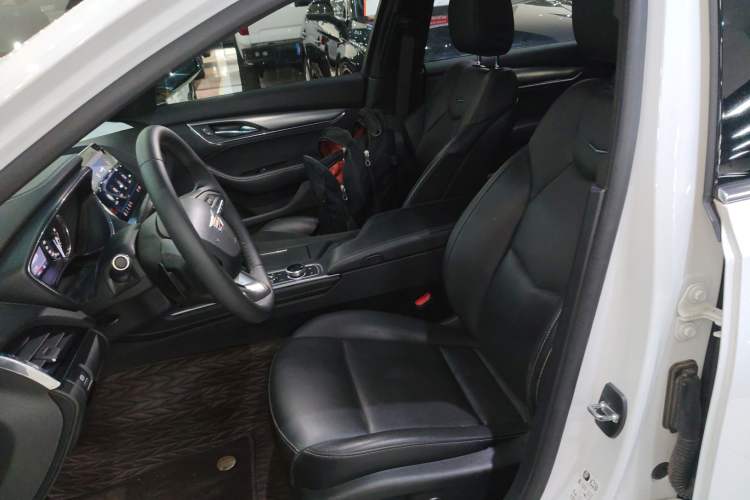 Used Cadillac CT5 2022 28T Luxury Version (Standard Edition) Left Front Seat
