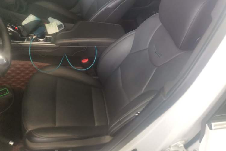 Used Cadillac CT5 2022 28T Luxury Version (Standard Edition) Left Front Seat