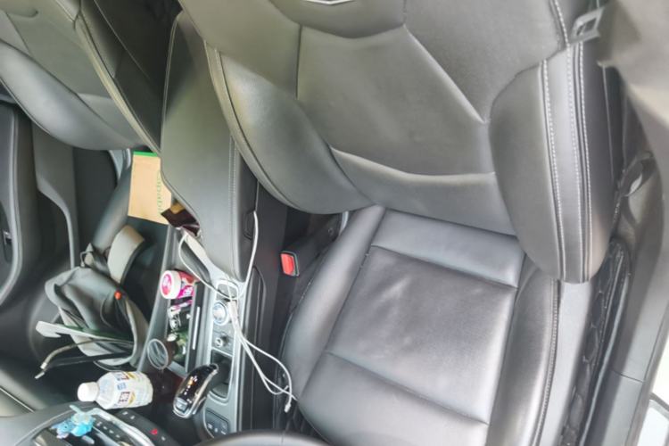 Used Cadillac CT5 2022 28T Luxury Edition Left Front Seat