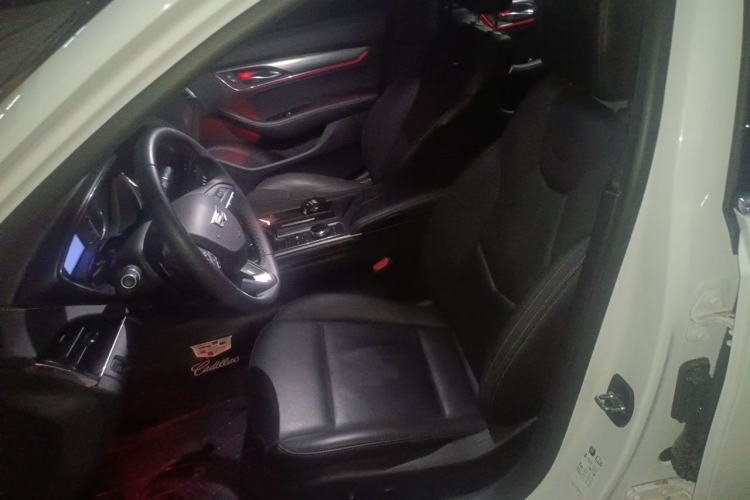 Used Cadillac CT5 2022 28T Luxury Version (Standard Edition) Left Front Seat