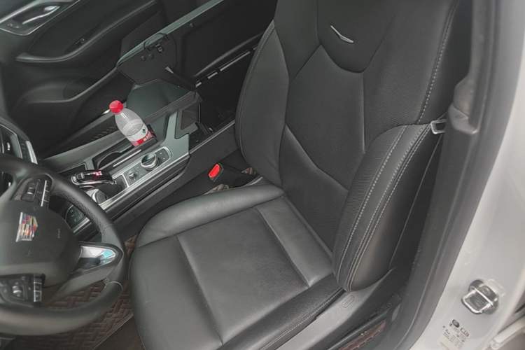 Used Cadillac CT5 2022 28T Luxury Version (Standard Edition) Left Front Seat