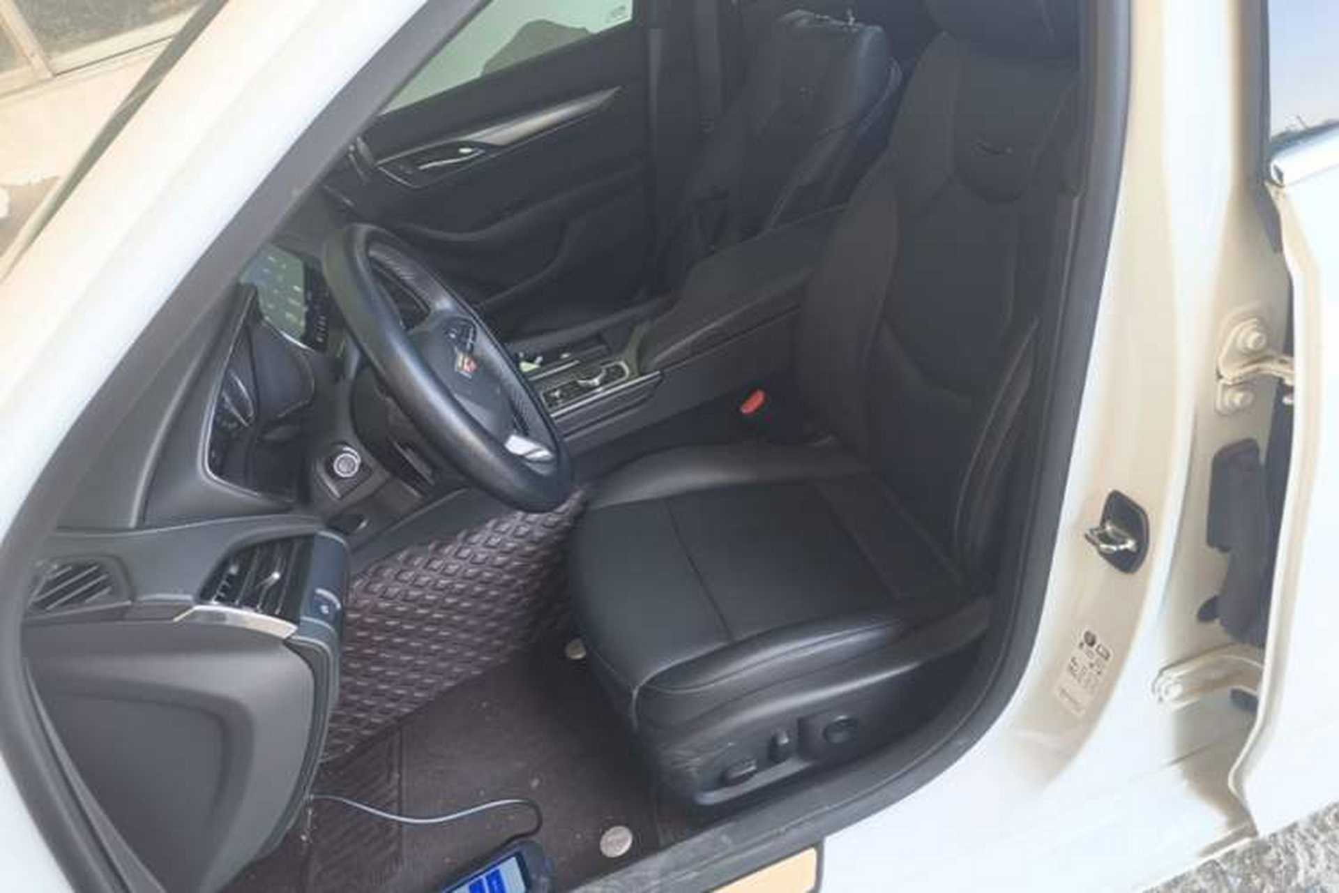 Used Cadillac CT5 2022 28T Luxury Version (Standard Edition) Left Front Seat