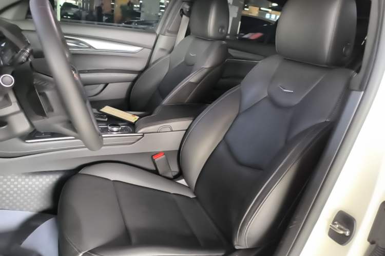 Used Cadillac CT5 2022 28T Luxury Version (Standard Edition) Left Front Seat