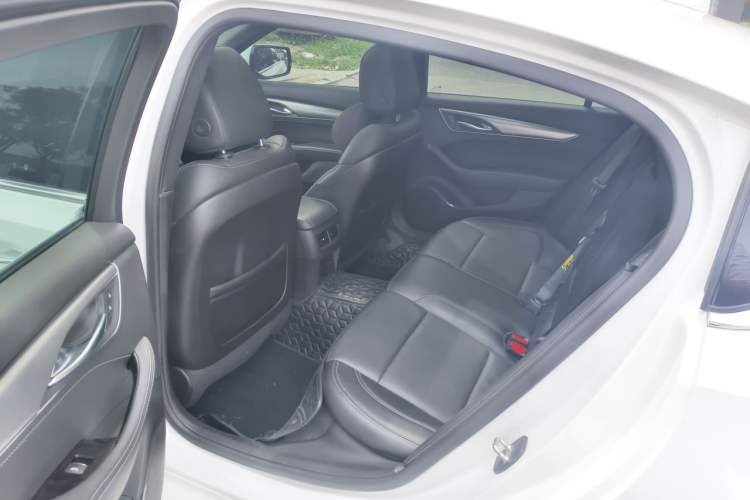 Used Cadillac CT5 2022 28T Luxury Version (Standard Edition) Left Rear Seat