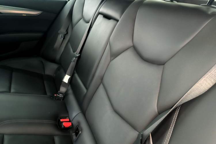 Used Cadillac CT5 2022 28T Luxury Edition Left Rear Seat