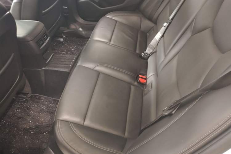 Used Cadillac CT5 2022 28T Luxury Version (Standard Edition) Left Rear Seat