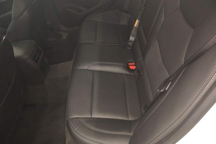 Used Cadillac CT5 2022 28T Luxury Version (Standard Edition) Left Rear Seat