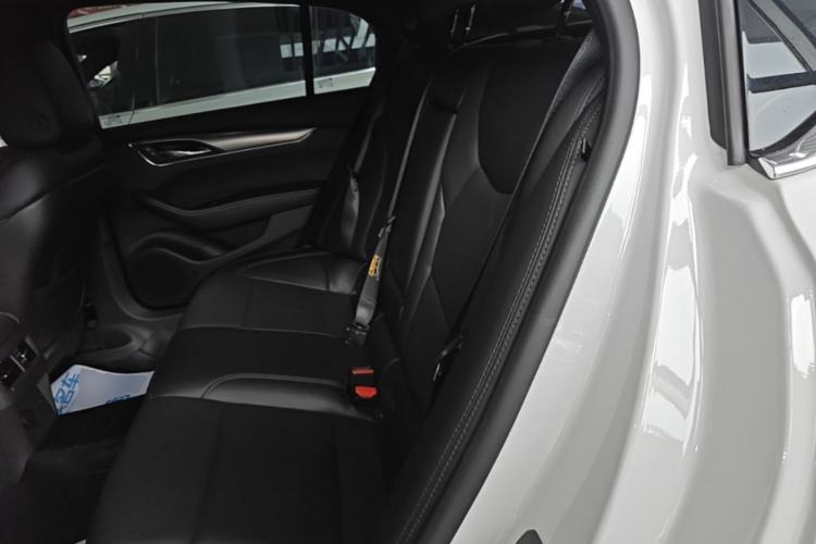 Used Cadillac CT5 2022 28T Luxury Version (Standard Edition) Left Rear Seat