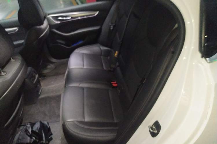 Used Cadillac CT5 2022 28T Luxury Edition Left Rear Seat