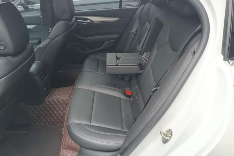 Used Cadillac CT5 2022 28T Luxury Version (Standard Edition) Left Rear Seat