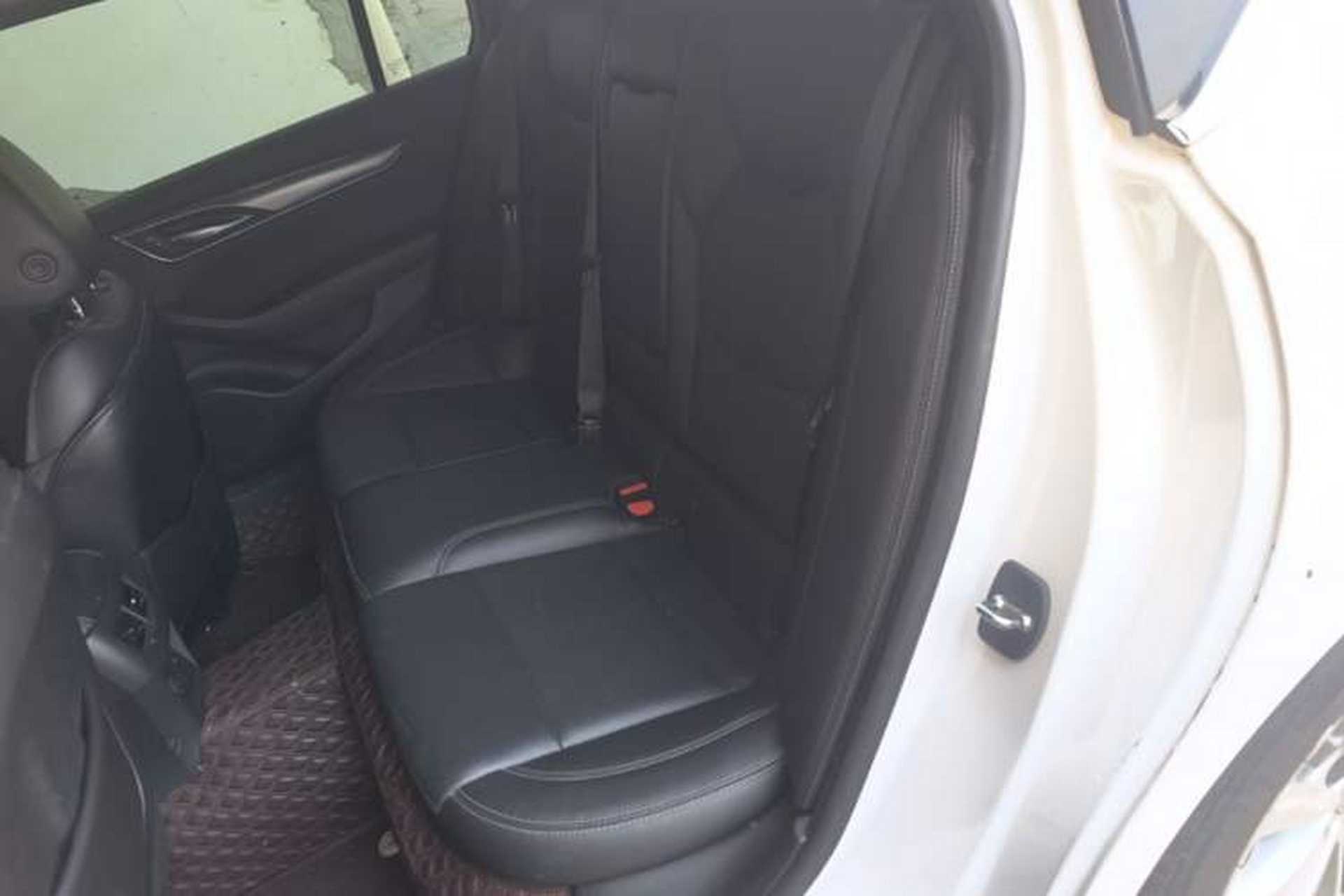 Used Cadillac CT5 2022 28T Luxury Version (Standard Edition) Left Rear Seat