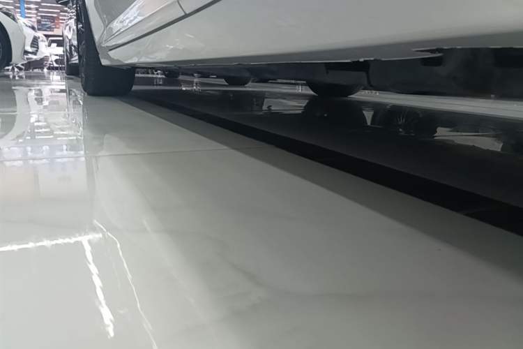 Used Cadillac CT5 2022 28T Luxury Version (Standard Edition) Left Side Sill
