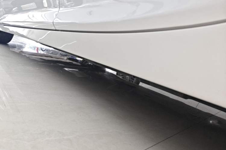 Used Cadillac CT5 2022 28T Luxury Version (Standard Edition) Left Side Sill