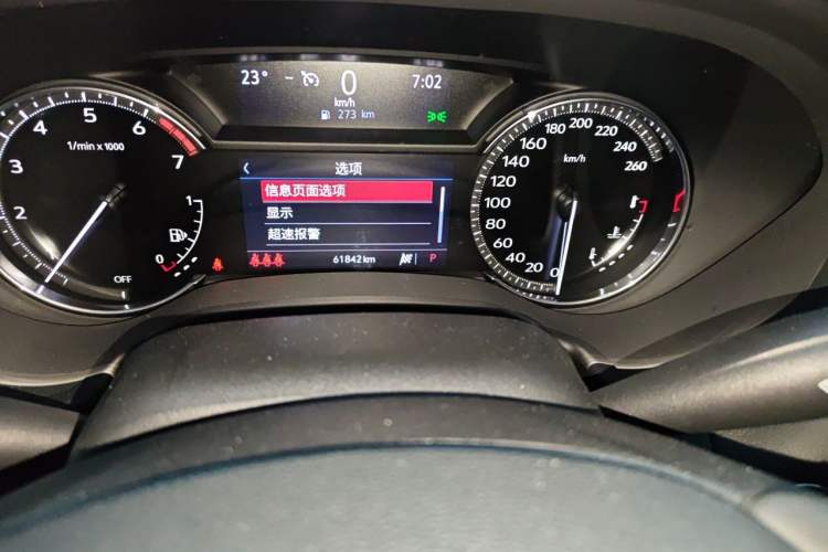 Used Cadillac CT5 2022 28T Luxury Version (Standard Edition) Odometer Close Up