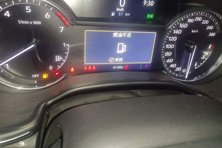 Used Cadillac CT5 2022 28T Luxury Version (Standard Edition) Odometer Close Up
