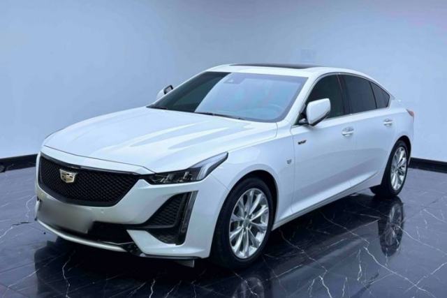 Ojetý Cadillac CT5 2022 28T Luxury Version (Standard Edition)
